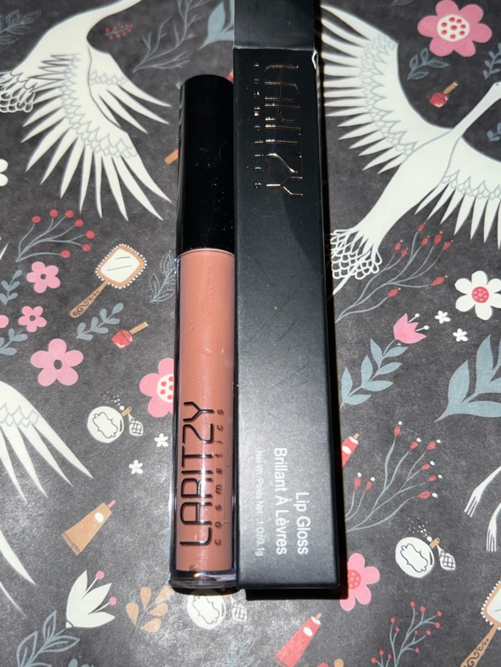 Laritzy Lip Gloss in shade Vibe.  NIB Nude Pink Lip Gloss